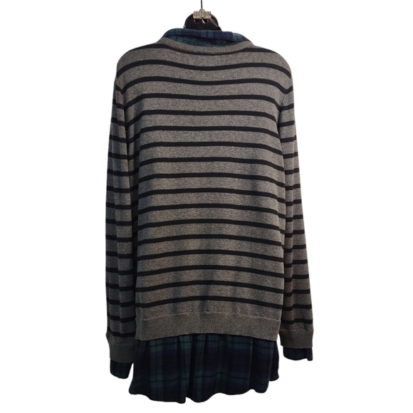 Intro. Sweater Women's Black/Green Plaid Hem Sweater Size 3X - Picture 2 of 8